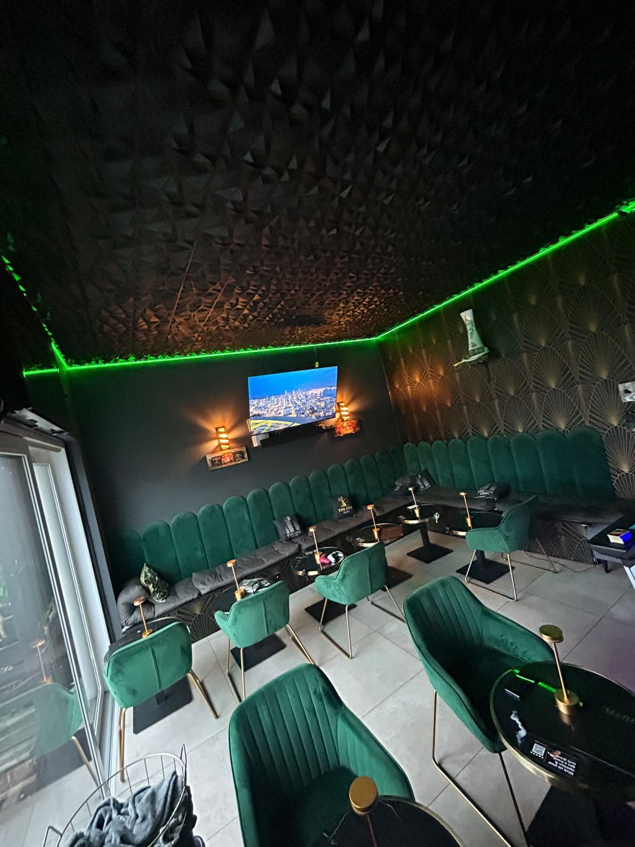 Premium Lounge Interior